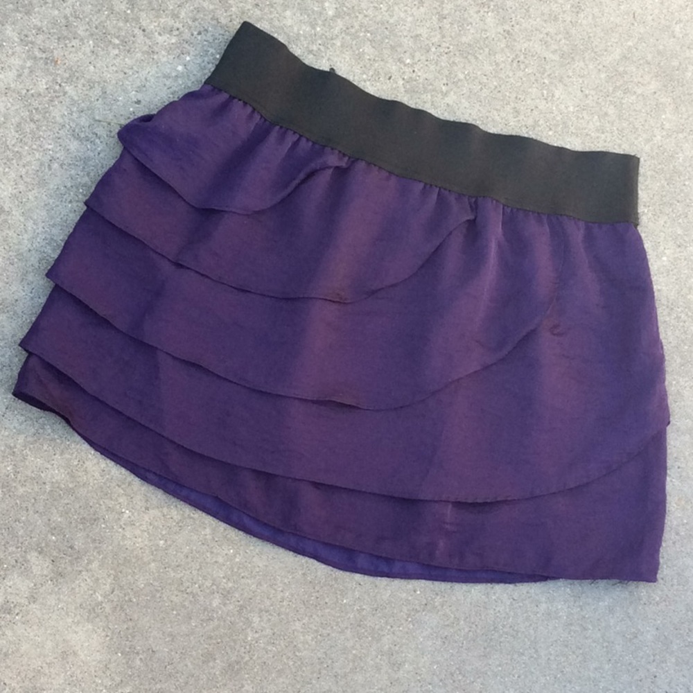 Charlotte Russe plum purple layered skirt large